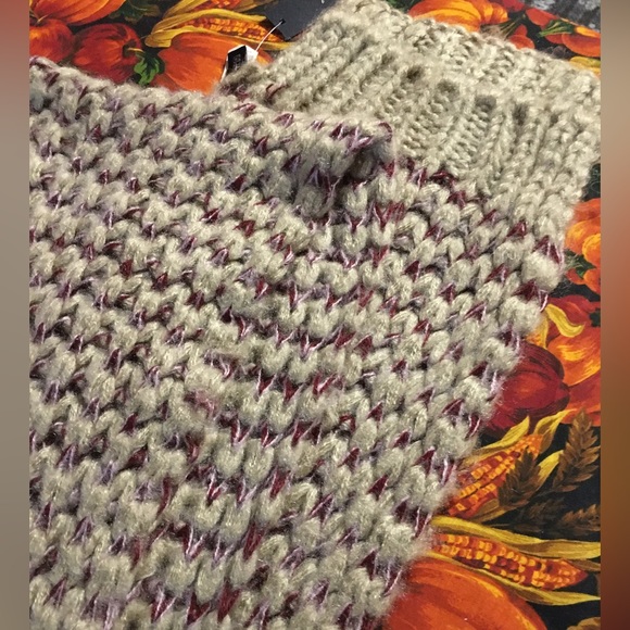 APT.9 Heavy Winter Scarf 🥶🌨❄️ - Picture 7 of 10